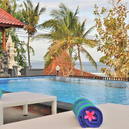 Surya Chandra Beach Bungalow Batununggul Экстерьер фото