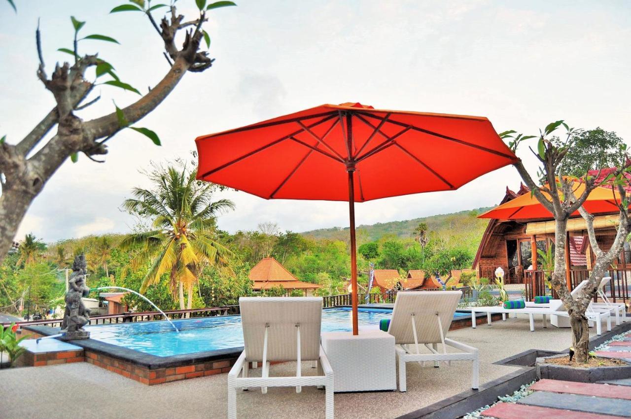 Surya Chandra Beach Bungalow Batununggul Экстерьер фото