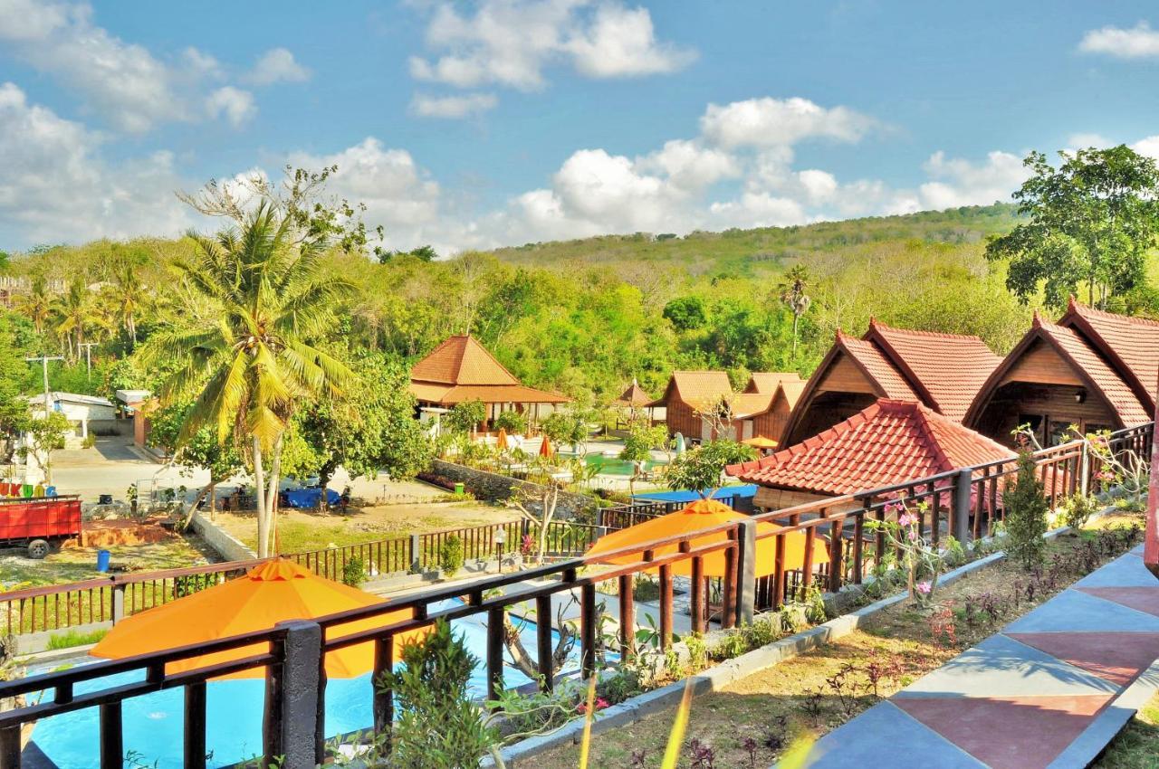 Surya Chandra Beach Bungalow Batununggul Экстерьер фото