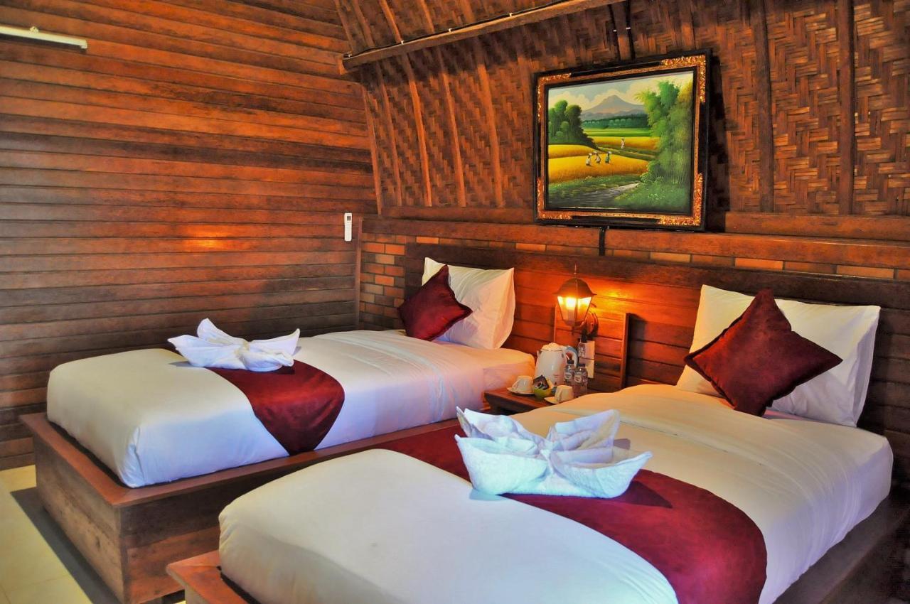 Surya Chandra Beach Bungalow Batununggul Экстерьер фото